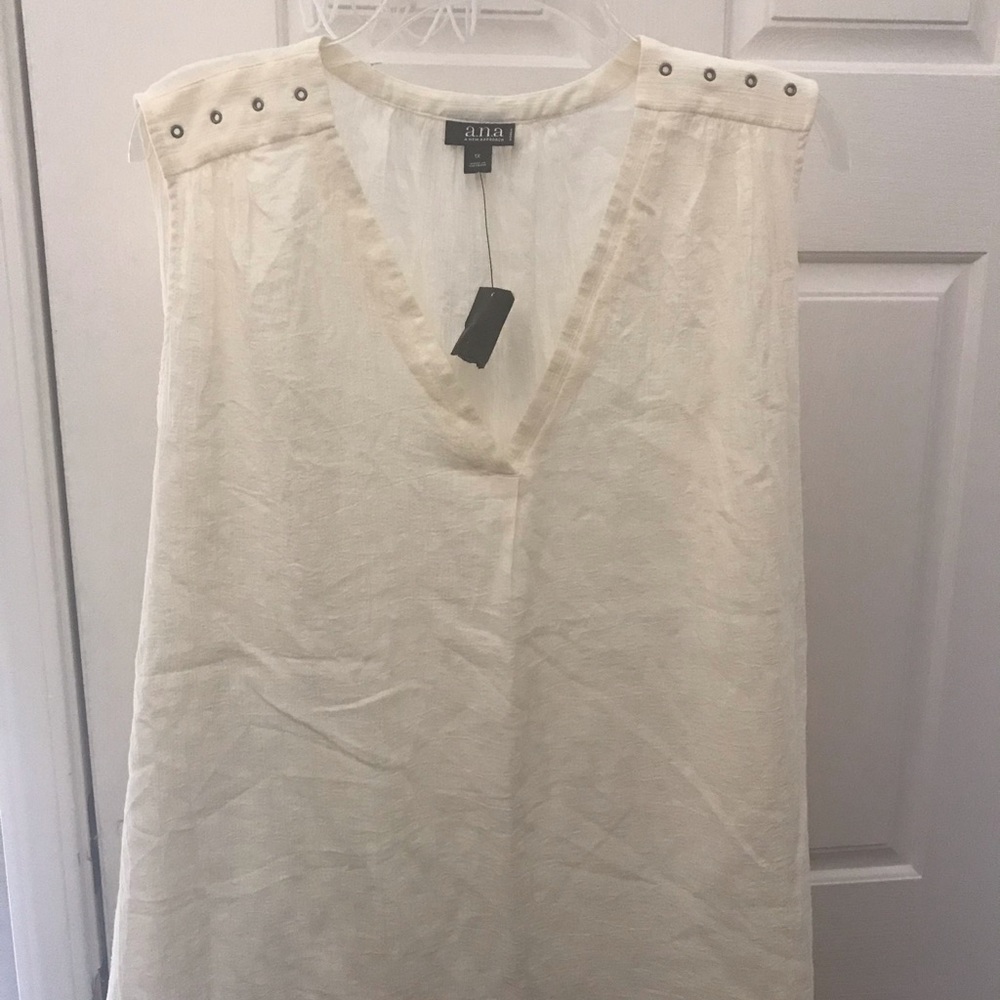 ANA sleeveless top